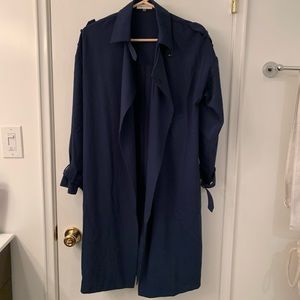 Cute navy trench coat💙